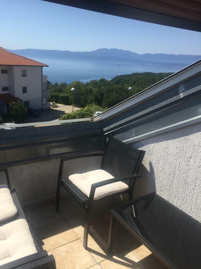 Apartment Doderovic Kostrena Exterior photo